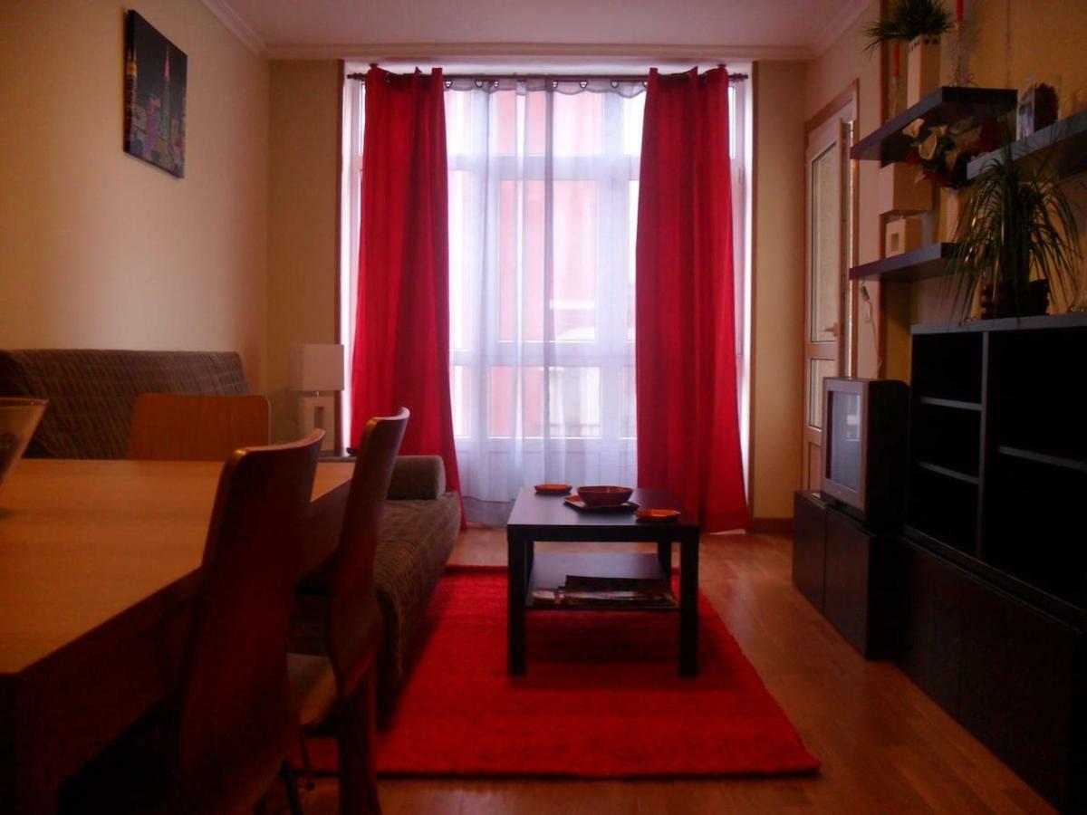 Apartamento En 1ª Linea De La Playa De Covas - Вівейро Екстер'єр фото