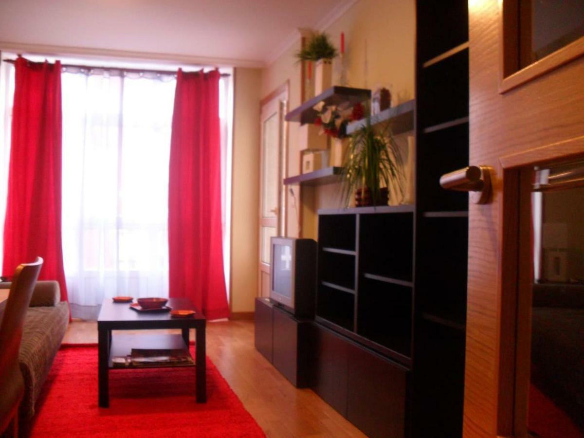 Apartamento En 1ª Linea De La Playa De Covas - Вівейро Екстер'єр фото